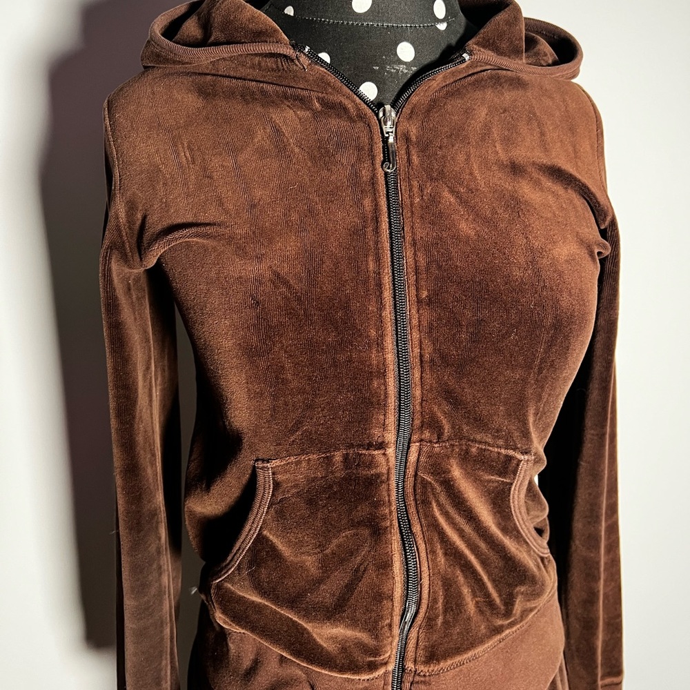 chocolate juicy couture sweatsuit